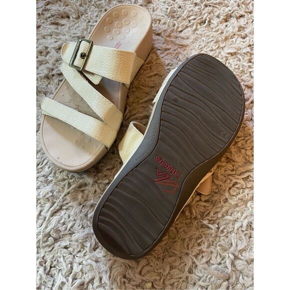 Vionic Pacific Rio Lizard Cream 7 wide Orthoheel Adjustable Strap‎ Sandals - Picture 3 of 5
